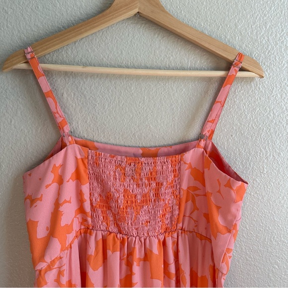 Sanctuary Social Standard Tiered Smocked Back Maxi Dress Women’s Size Medium - Picture 8 of 9